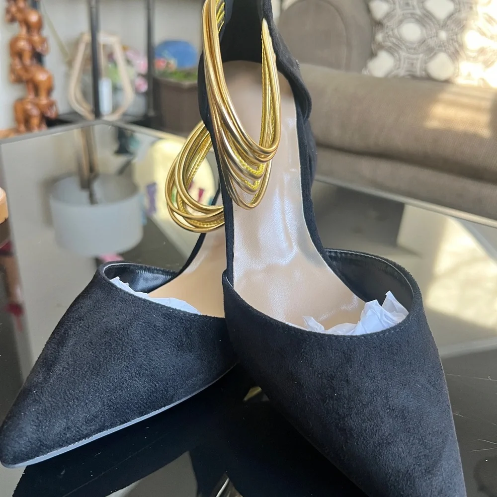 Elegant Black Women's Heels - Picture 1 of 6